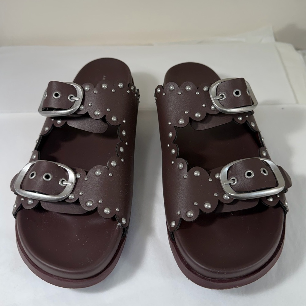 🔴⬇️American Eagle Outfitters Brown Sandals vegan leather Birkenstock like